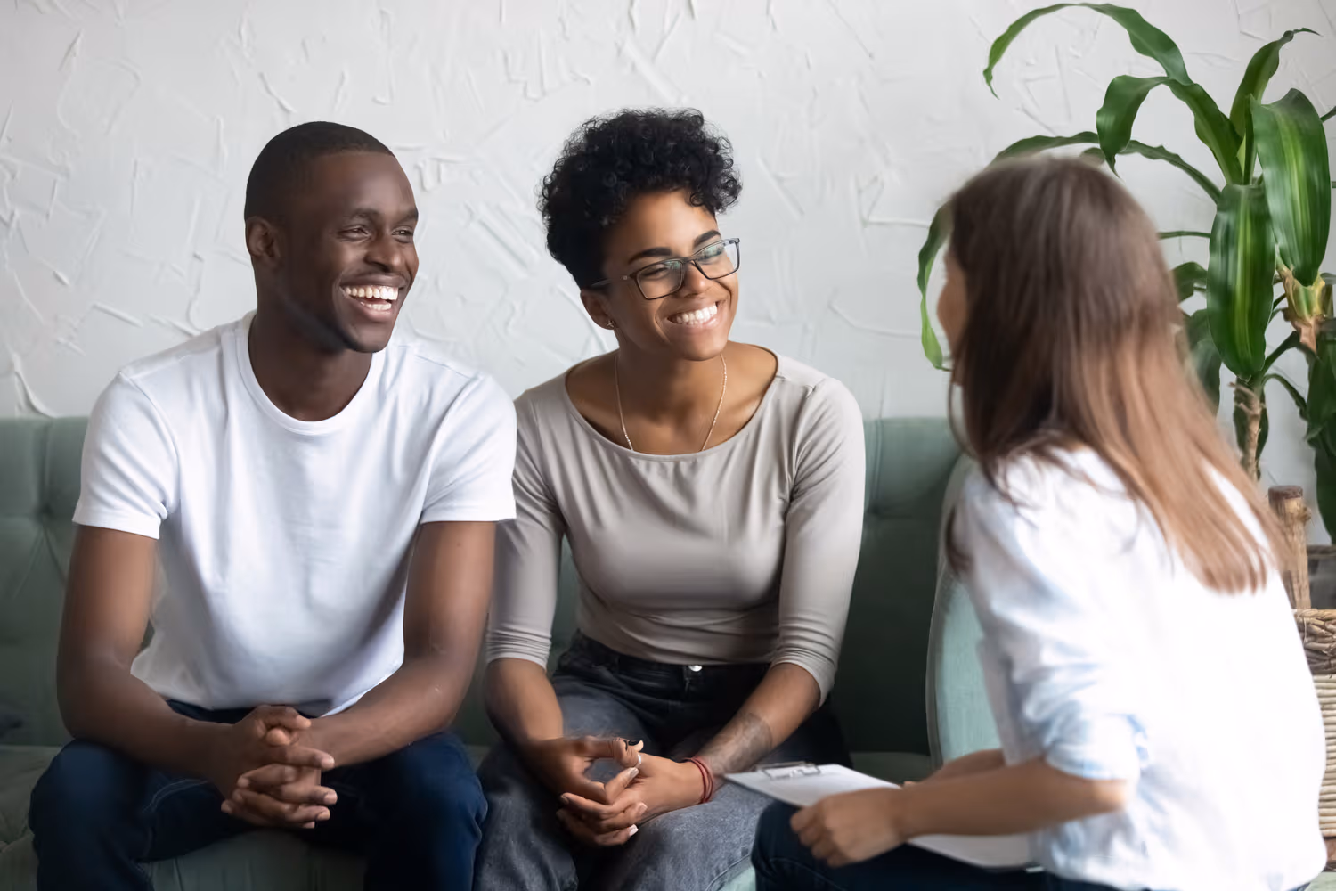 Struggling to find a therapist? Here are our 5 tips to find the right therapist for you.