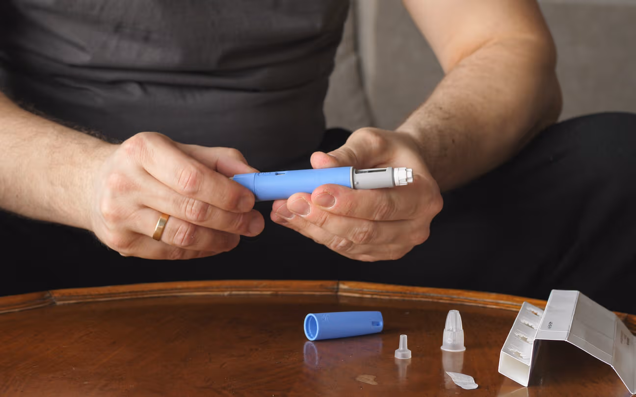 How do diabetes drugs help patients lose weight? This article will provide a broad overview of several diabetes drugs that may cause weight loss, including how they work, what side effects they cause, and who they may be right for.